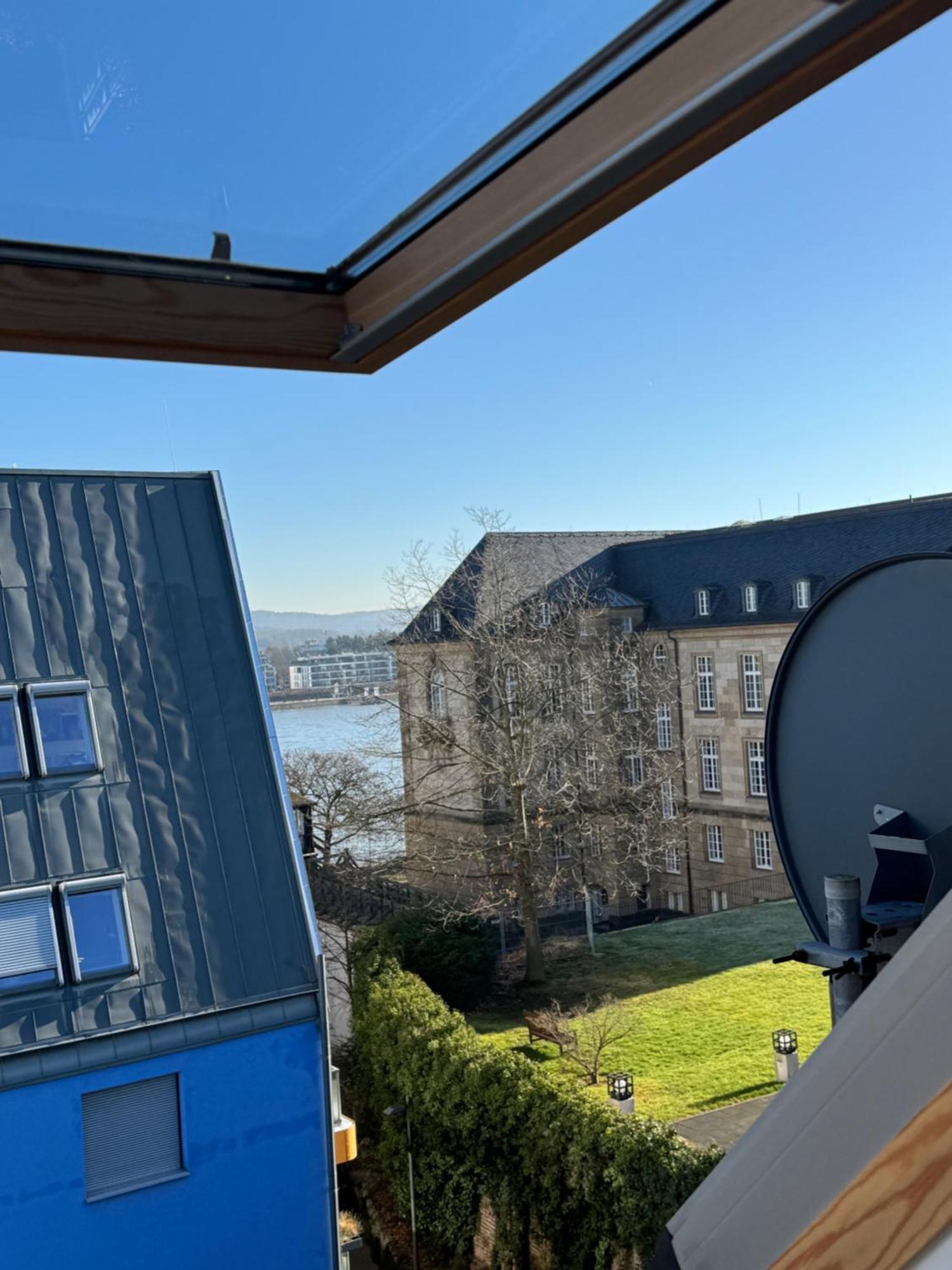 City Apartments Am Rhein Бонн Экстерьер фото